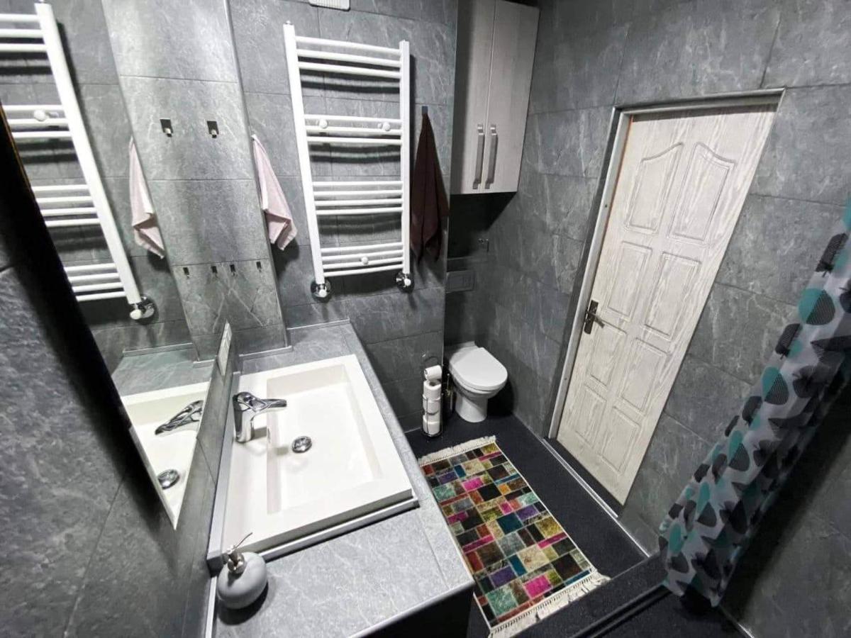 Fantastic Central Apartment Chisinau Luaran gambar