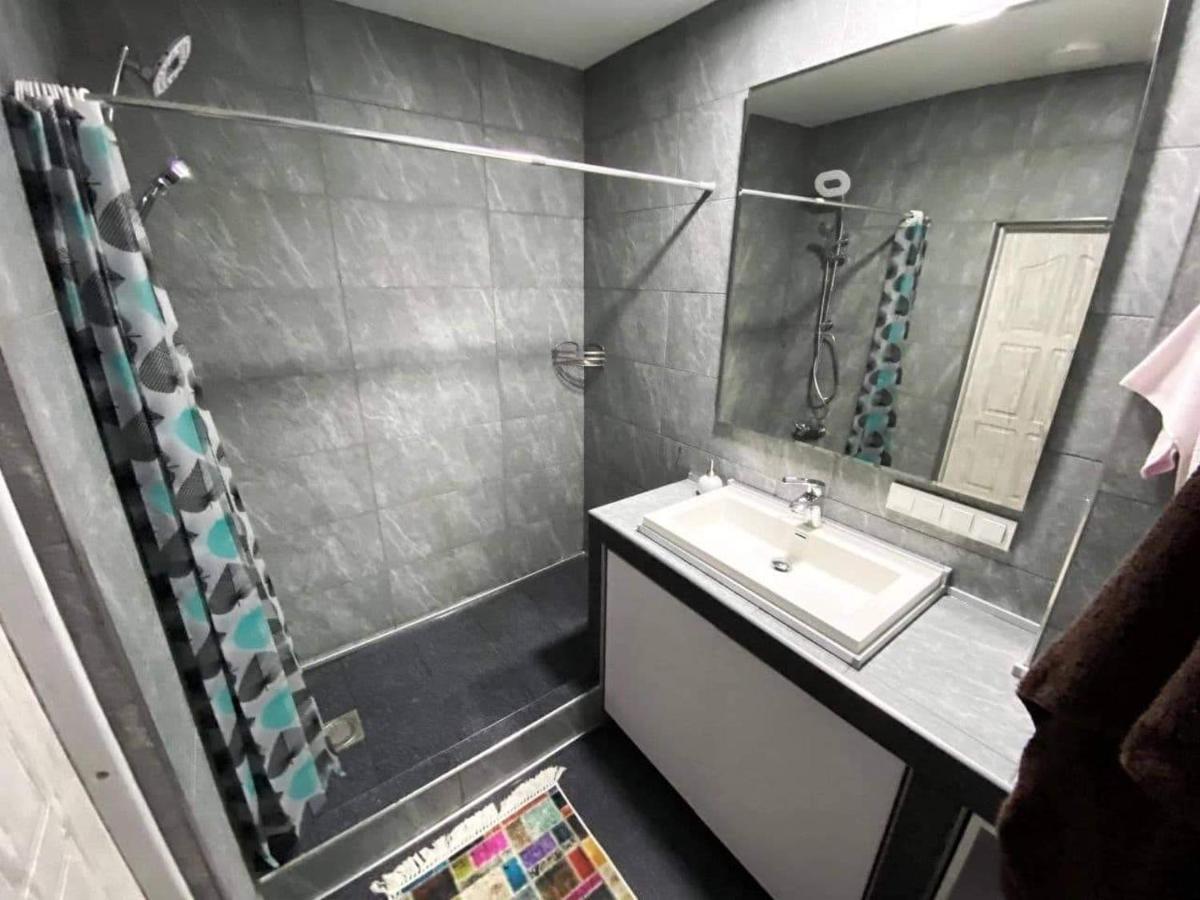 Fantastic Central Apartment Chisinau Luaran gambar