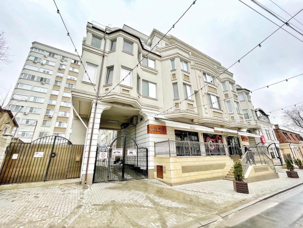 Fantastic Central Apartment Chisinau Luaran gambar